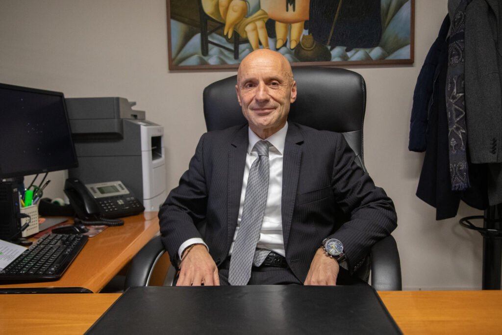 GAETANO-ROMANO-AGENTE-UFFICIO-DI-DOMODOSSOLA-1024x683 L'Agenzia